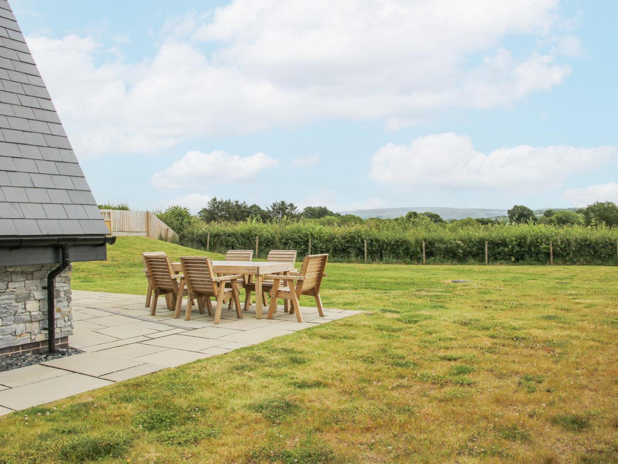 Hill Radnor - The Sheepfold Villa Llandrindod Wells Exterior photo